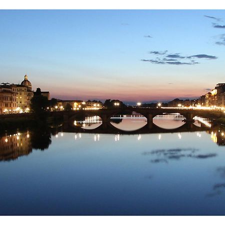Cozy & Charming Florentine Hideaway By Oteego Florence Luaran gambar