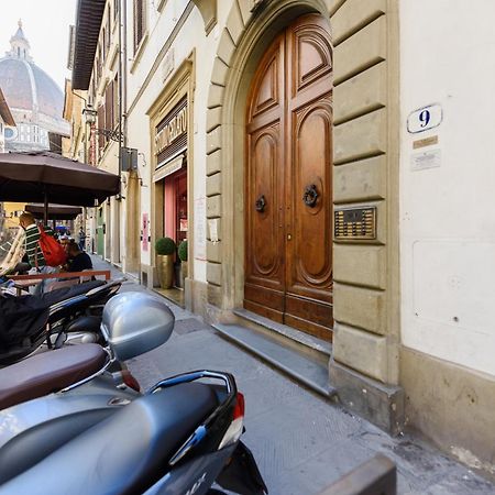 Cozy & Charming Florentine Hideaway By Oteego Florence Luaran gambar