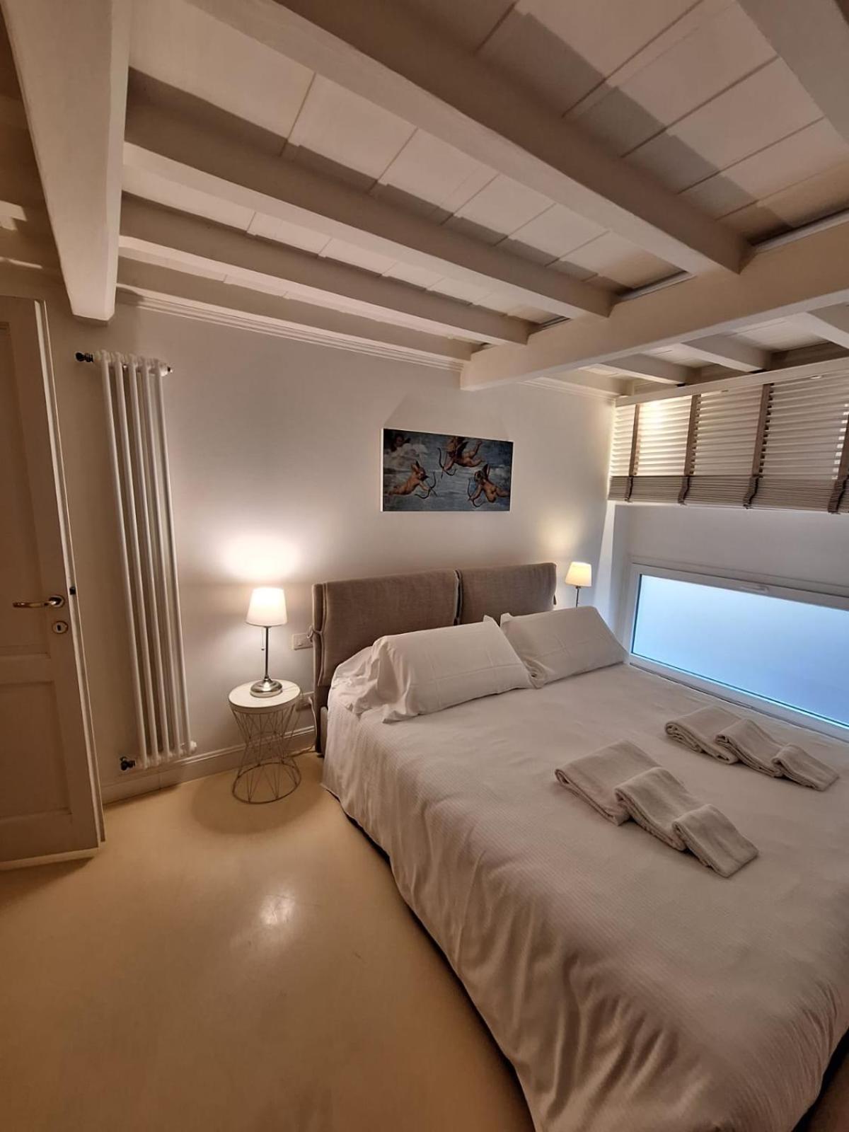 Cozy & Charming Florentine Hideaway By Oteego Florence Luaran gambar